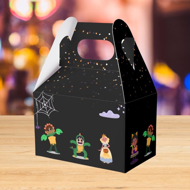Cute Halloween Costume Modern Birthday Party  Favour Box (Creator Uploaded)
