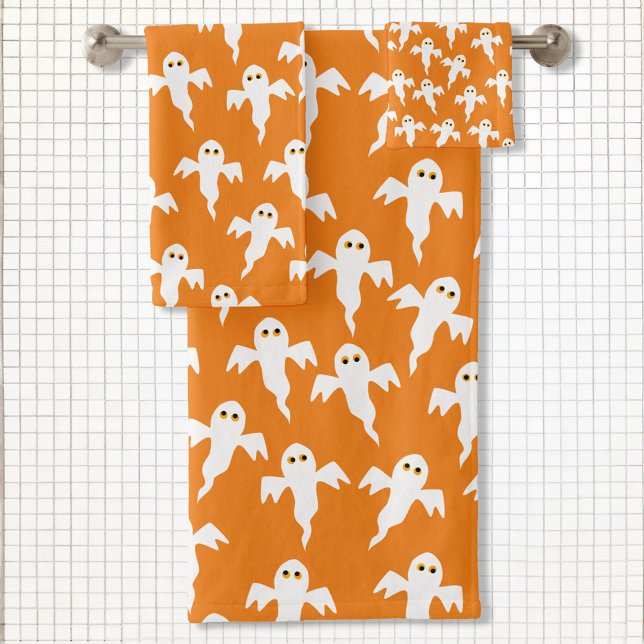 Cute Halloween Ghost Orange Bath Towel Set (Fun Halloween ghosts white and orange pattern bathroom towel set)