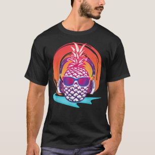 Cute Hawaiian Pineapple Sunglasses Beach Hawaii Su T-Shirt