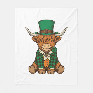 Cute Highland Cow Irish Clover Vintage Shirt Desig Fleece Blanket