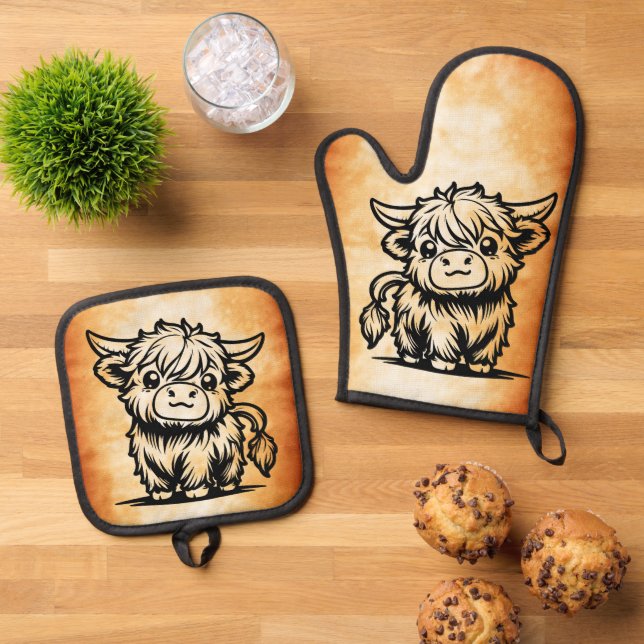 Cute Highland Cow Oven Mitt & Pot Holder Set (Top Down)