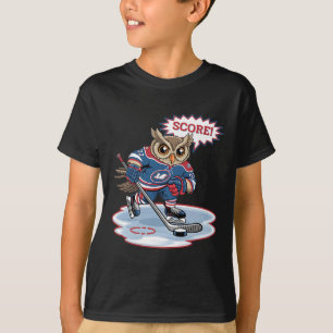 Cute Hockey Owl Fun Sport Art Design  T-Shirt