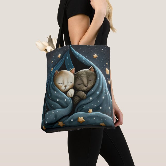 CUTE KITTENS SLEEPING IN BLANKETS UNDER STARS TOTE BAG (Close Up)