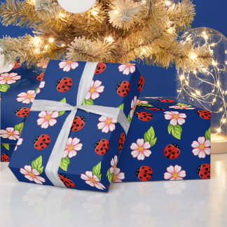 Cute Ladybug and Daisy Pattern Wrapping Paper