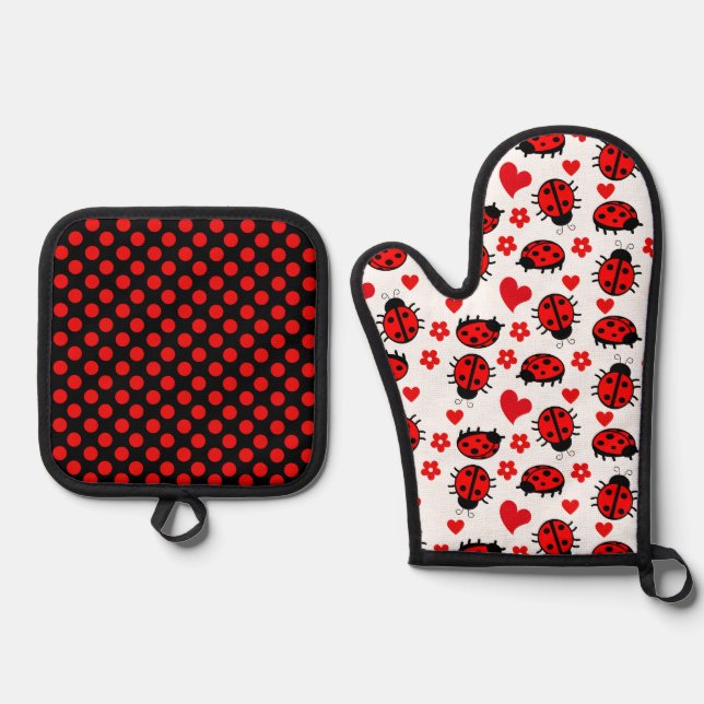 Cute Ladybug Polka Dots Black Red Seamless Pattern Oven Mitt & Pot Holder Set (Front)