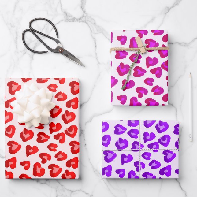 Cute Leopard Hearts Pattern Valentine's Day Wrapping Paper Sheet (Front)