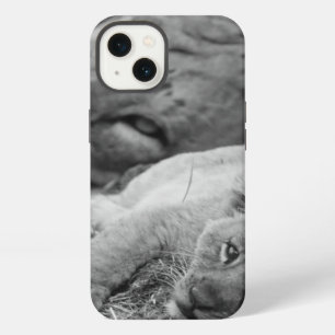 Cute Lion Cub Resting With Father iPhone 13 Case