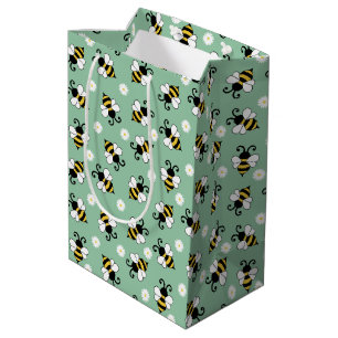 Cute little bees and daisy flowers pattern medium gift bag