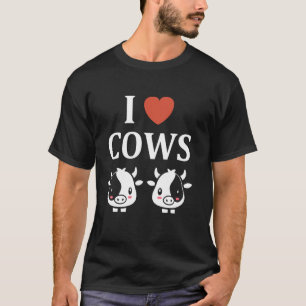 Cute Little cow Funny minimalist simple i love cow T-Shirt
