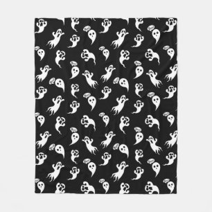 Cute little Ghosts Scary Fun Halloween  Fleece Blanket