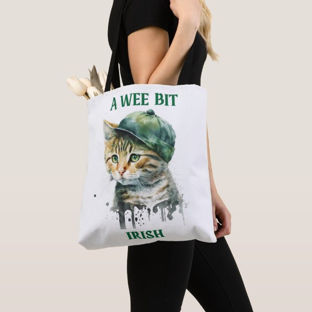 CUTE LITTLE IRISH GREY TABBY CAT WITH CAP TOTE BAG (Close Up)