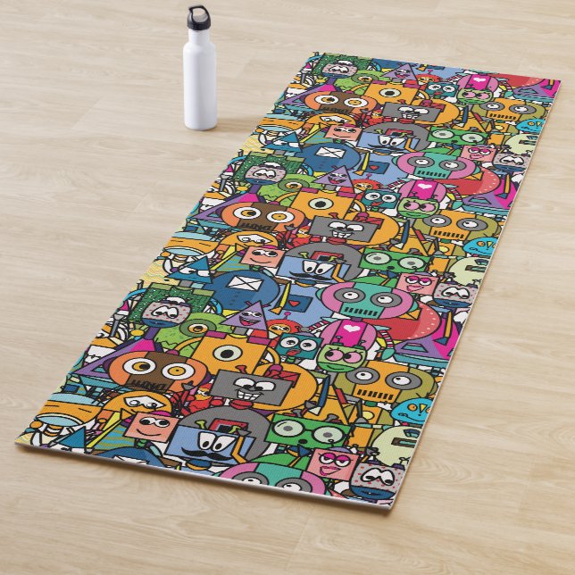 Cute little robots pattern yoga mat (In Situ)