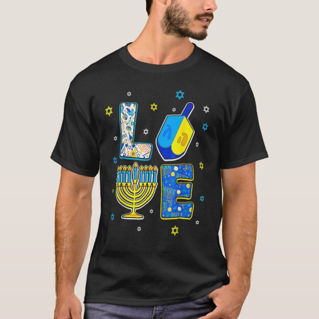 Cute LOVE Hanukkah Decorations Dreidel Menorah Cha T-Shirt (Front)