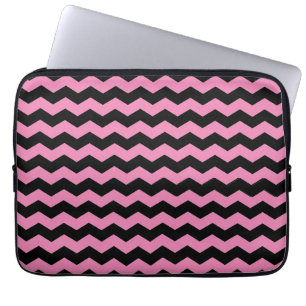 Cute Modern Chevron ZigZag Black and Pink Pattern Laptop Sleeve