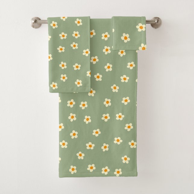Cute Modern Daisies Pattern Green Bath Towel Set (Insitu)