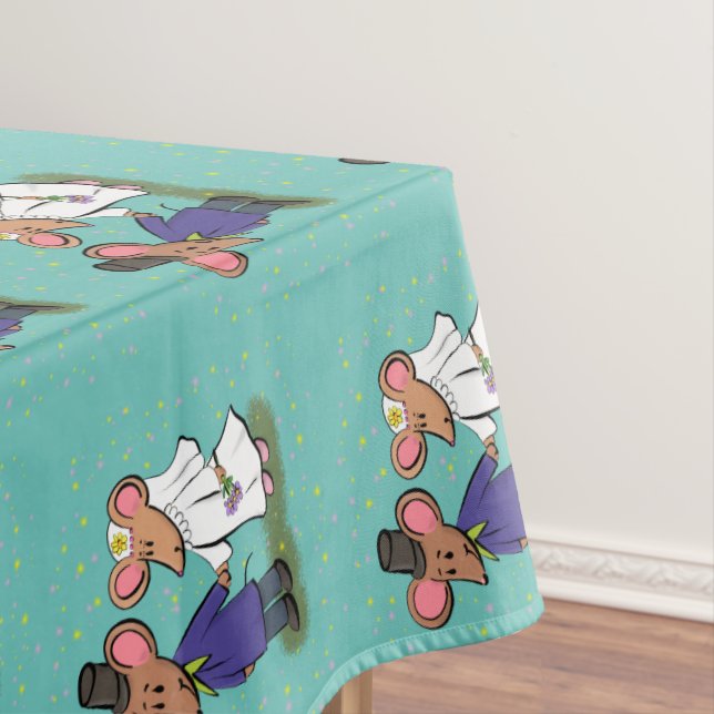 Cute mouse couple cartoon illustration tablecloth (In Situ)