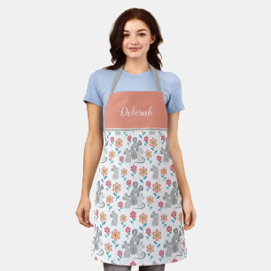 Cute mouse mother with babies, flowers pattern apron