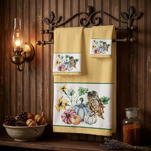 Cute Owl and fall pumpkins Bath Towel Set