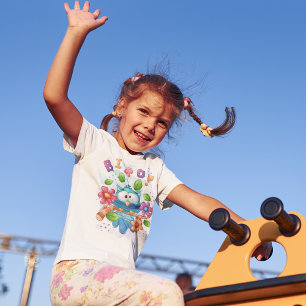 Cute Owl Bird With Flowers T-Shirt