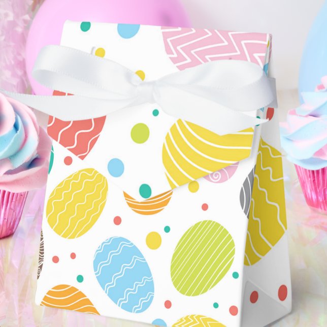 Cute Pastel Coloured Easter Eggs Fun Favour Box (Creator Uploaded)