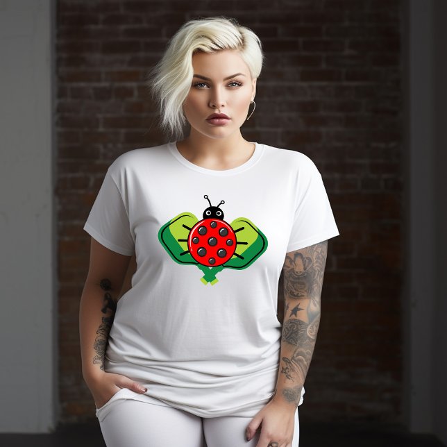 🐞Cute pickleball ladybug Plus Size T-Shirt (Cute ladybird pickleball on two green pickleball paddles, ladies plus size t-shirt)