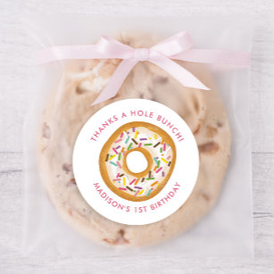 Cute Pink Doughnut Birthday Party Favour Classic Round Sticker