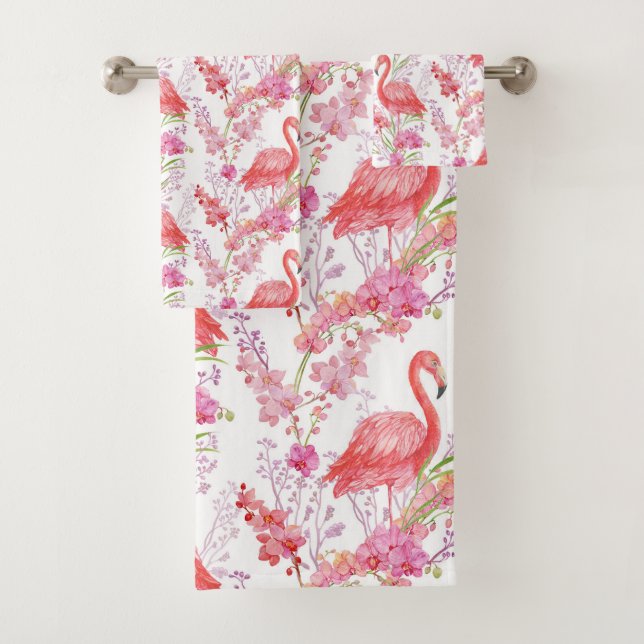 Cute pink flamingo pattern beach decor towels (Insitu)