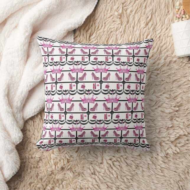 Cute Pink Lipstick Queen Throw Pillow  (Blanket)