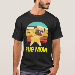 Cute Pug Mum Dog Lovers Pet Owners Mama Mother T-Shirt