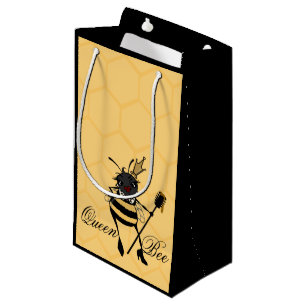 CUTE QUEEN BEE WITH HONEYCOMB SMALL MATTE GIFT BAG