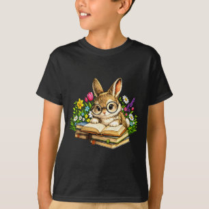 Cute Reading Bunny Easter Books Bookworm Reader T-Shirt