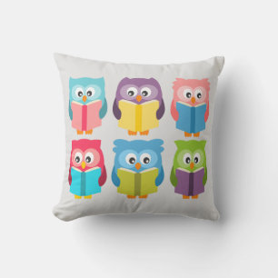 Cute reading owls cushion