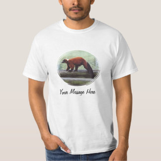 Cute Red-Ruffed Lemur Red Fur White Neck T-Shirt