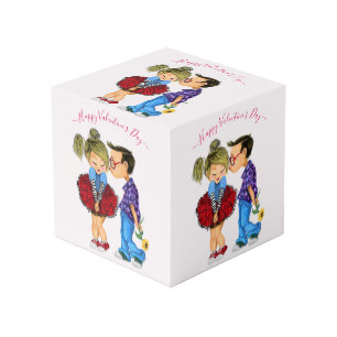 Cute Romantic Couple - Love - Valentine's Day Kiss Cube