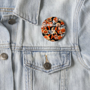  Cute & Scary Halloween Spooky vibes  6 Cm Round Badge