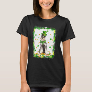 Cute Schnauzer Dog St Patricks Day Irish Shamrock T-Shirt