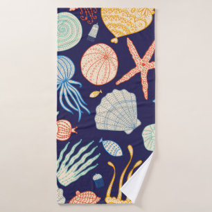 Cute seamless pattern with jellyfish, shells, fish bath towel