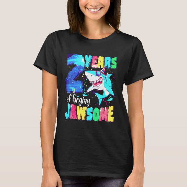 Cute Shark Birthday 2 Year Old Boys Girls 2nd Birt T-Shirt (Front)