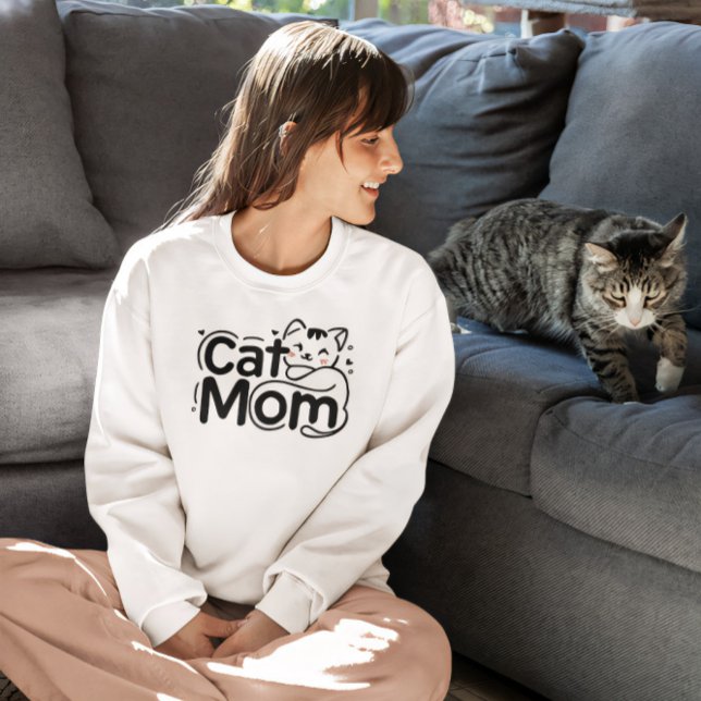 Cute Simple Design Womens Cat Lover Mum T-shirt (Cute Simple Design Womens Cat Lover Mom T-shirt)