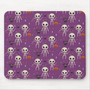 Cute Skeletons Halloween Pattern Purple Mouse Pad