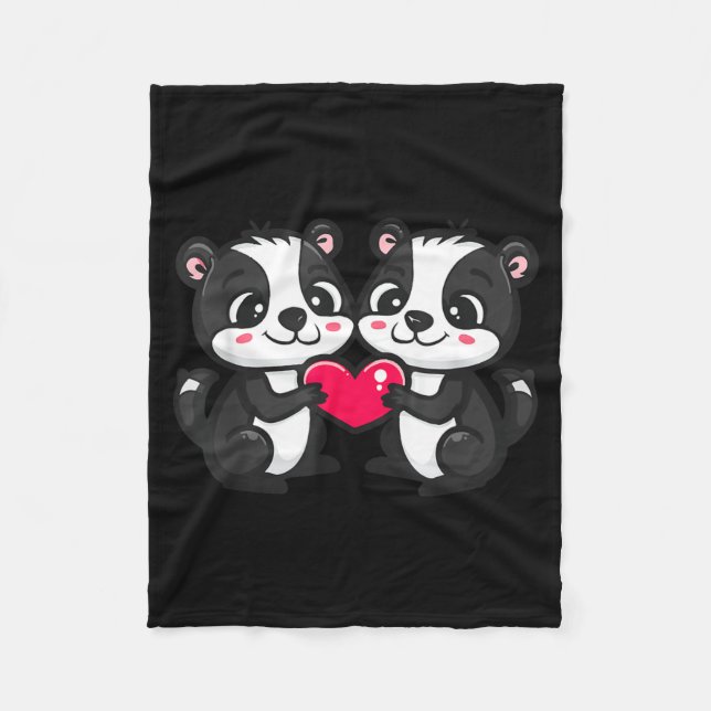 Cute Skunk In Love Couple Heart _ Valentines Day  Fleece Blanket (Front)