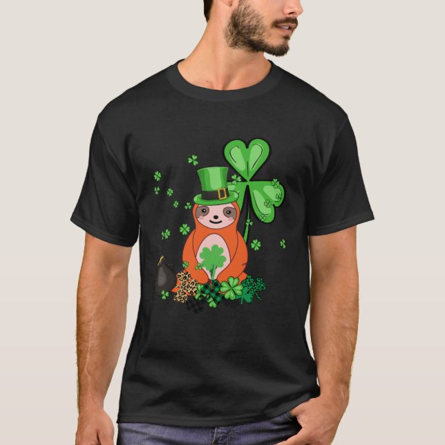 Cute Sloth Shamrock C Lazy  St Patricks Day T-Shirt (Front)