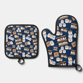 Cute Smores Marshmallow Illustration Oven Mitt & Pot Holder Set