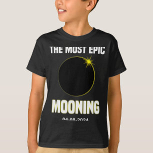 Cute Solar Eclipse Mooning 04 08 T-Shirt