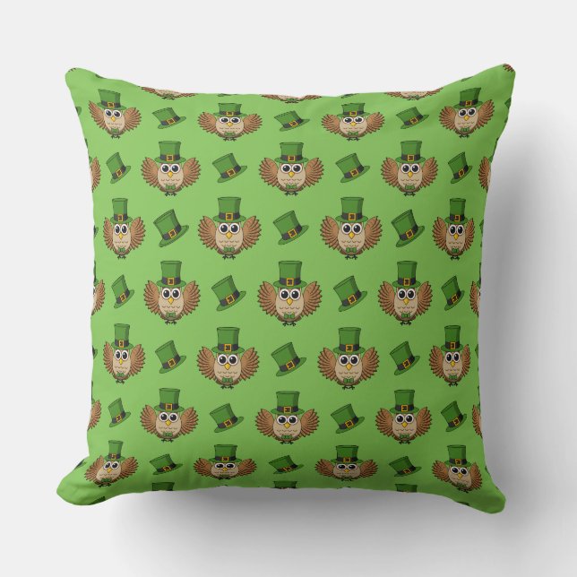 Cute St Patrick's Day Owl Cartoon Cushion (Front)