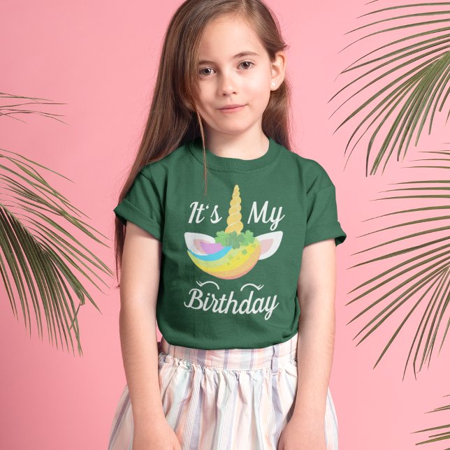 Cute St. Patrick's Day Unicorn Birthday Girl T-Shirt (Creator Uploaded)