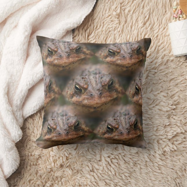 Cute Toad Face Animal Pattern Cushion (Blanket)