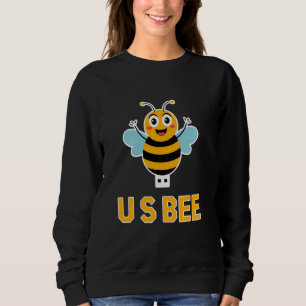 Cute Usbee Bee Usb Stick Computer Nerd Technology  Sweatshirt