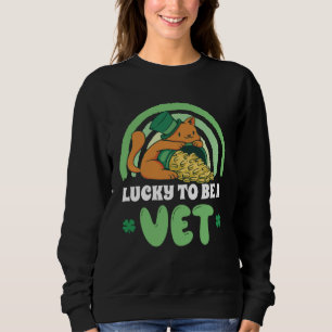 Cute Veterinarian Cat Vet Tech St Patrick s Day Sweatshirt