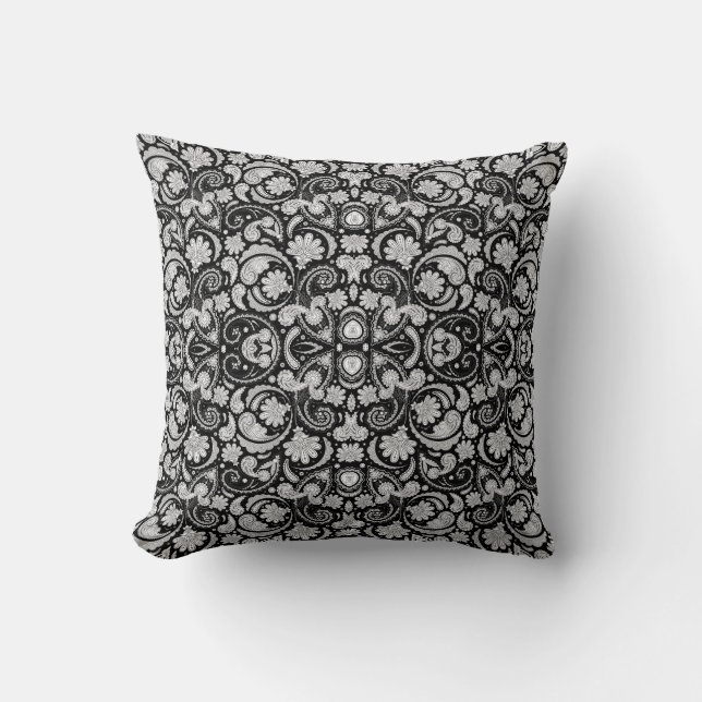 Cute vintage black white paisley patterns cushion (Front)